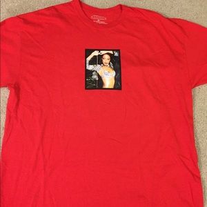 Men’s red Aaliyah graphic t shirt forever 21
